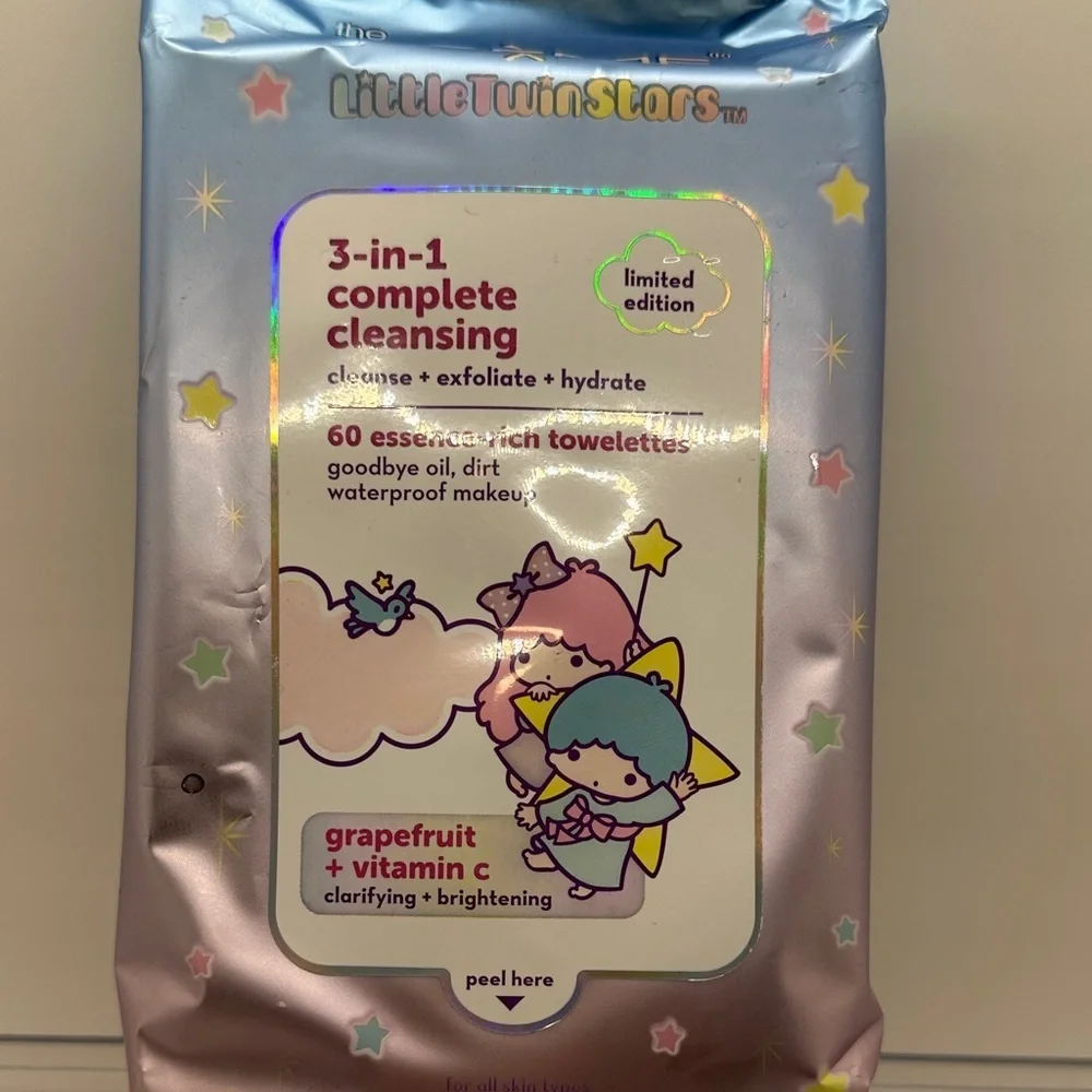 x Little Twin Stars Skincare and makeup bundle.